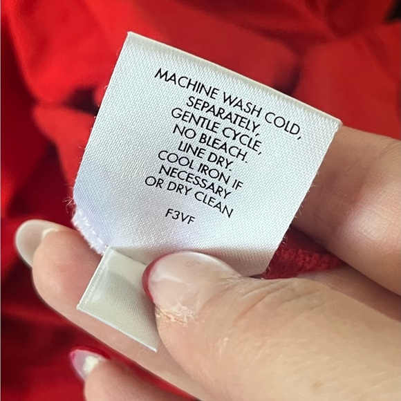 Eileen Fisher Red Sleeveless Scoop-Neck Rayon Tank Top Blouse SIZE XS (Fits L) - Picture 6 of 6